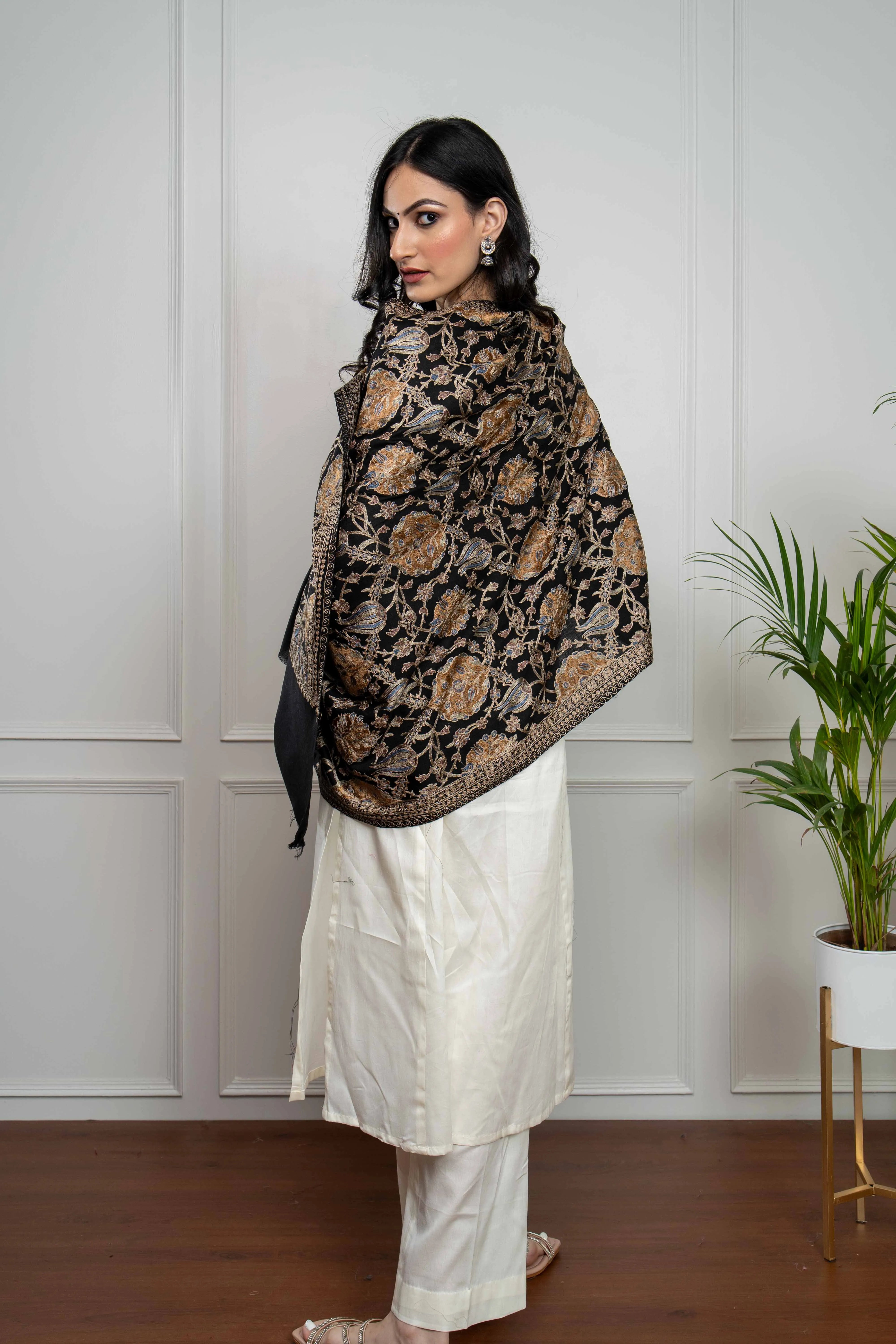 Sadah Women's Black Tulip Jaal Nalki Embroidery Fine Wool Blend Stole